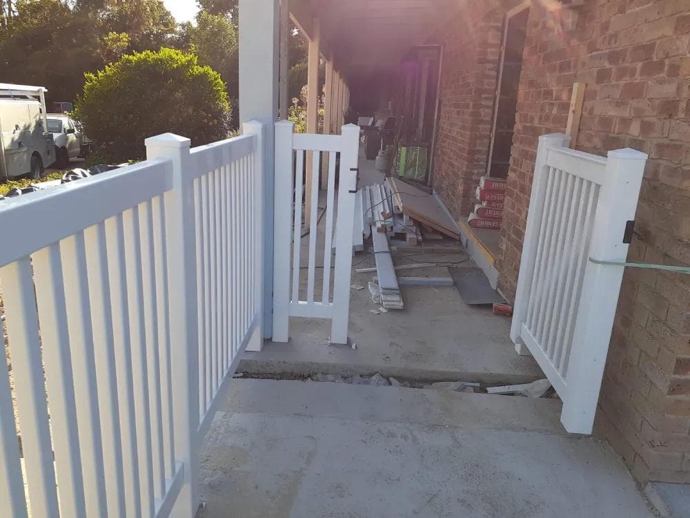 Julia - Railing Single Gate