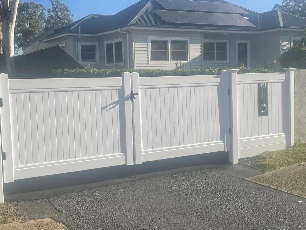 Matilda - Full Privacy Double Gates