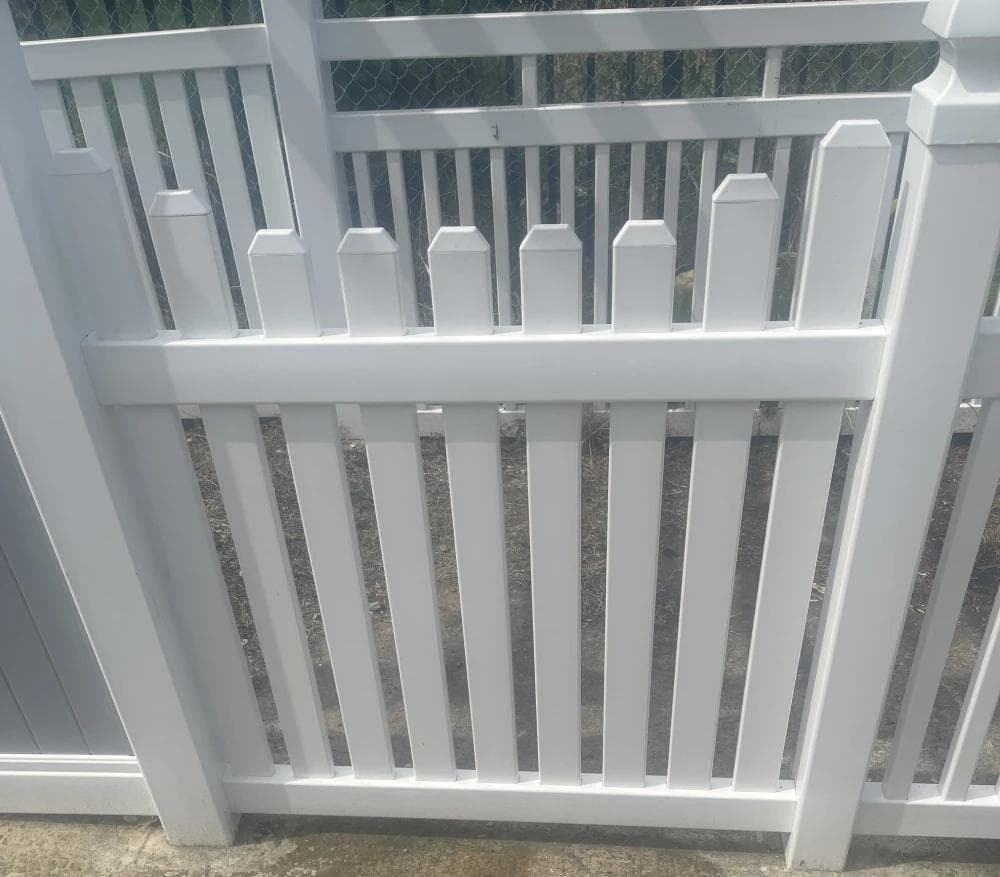 Victoria - Picket Single Gate