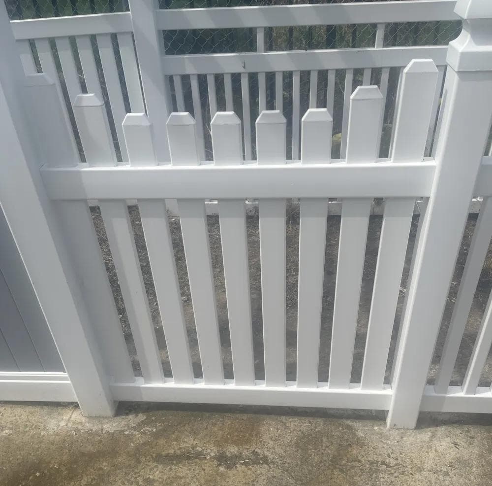 Victoria - Picket Double Gates